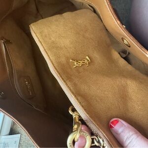 Elegant Brown Leather Shoulder Bag